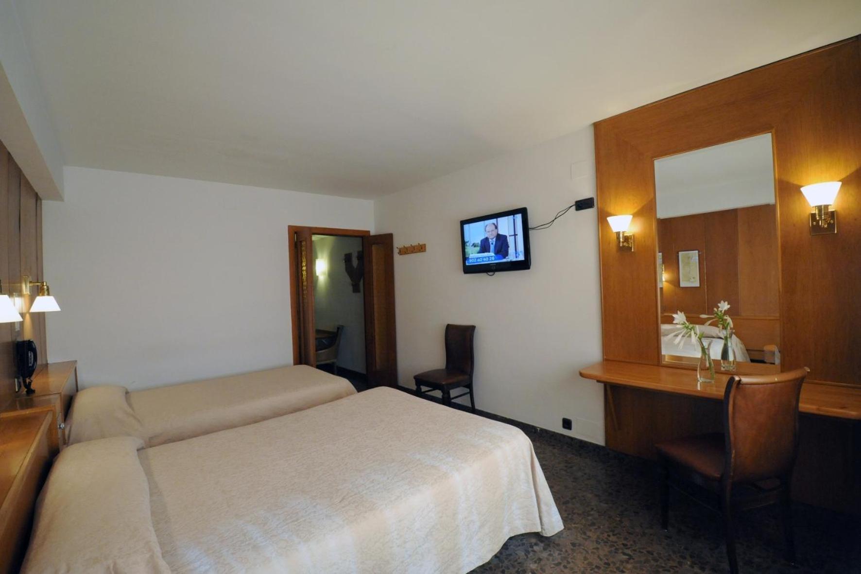 Hotel Jaume I Andorra la Vella Buitenkant foto